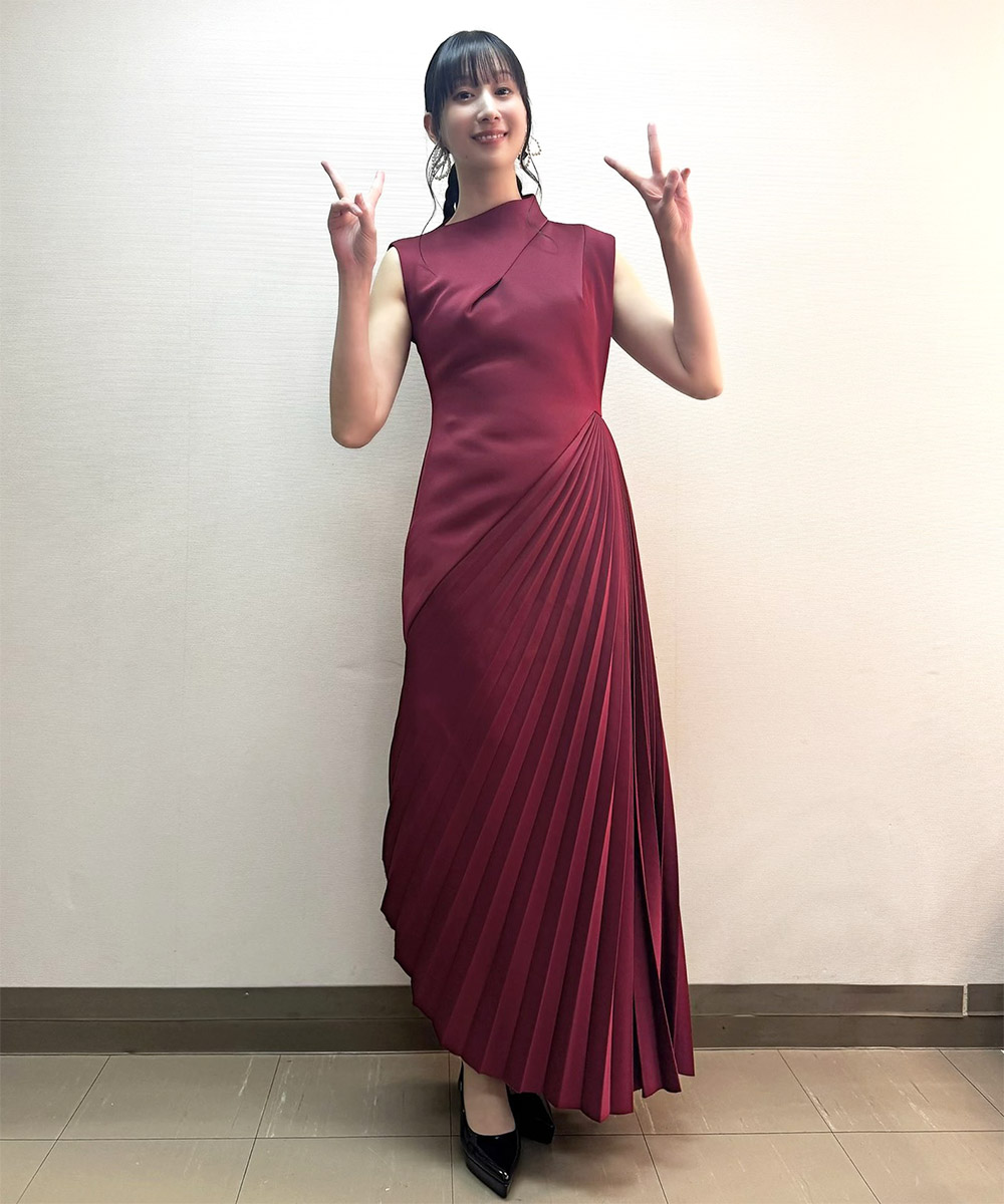 小清水さん着用.jpeg