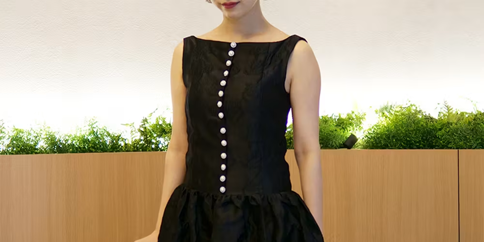 両家顔合わせの服装｜ワンピース・ドレスの選び方と料亭・ホテル別の目安