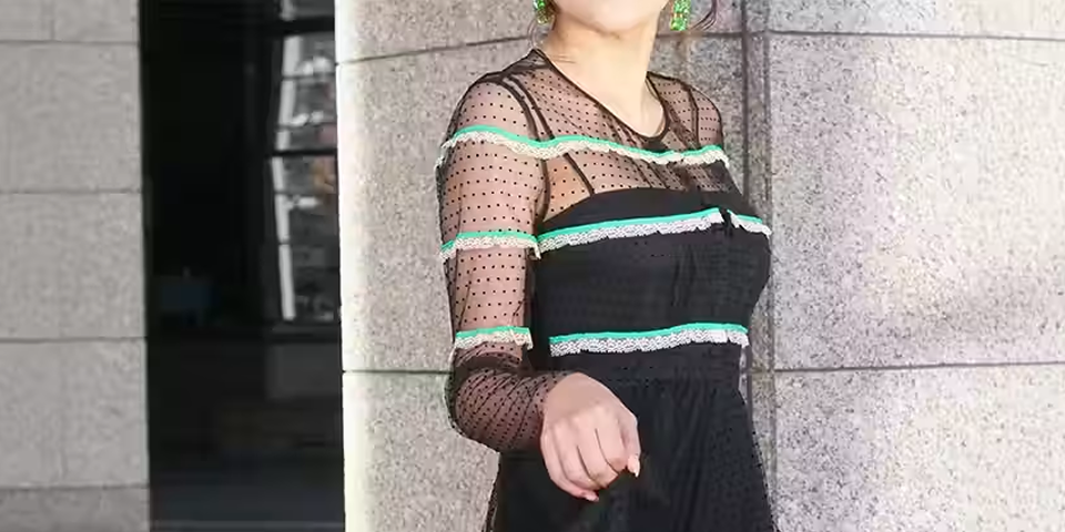 REDVALENTINOのドレスをレンタルするなら｜フェミニン派のお呼ばれ
