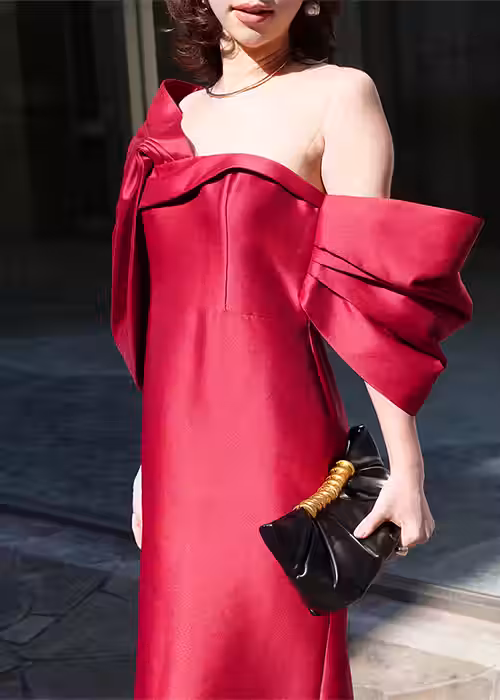 レッドビッグリボンドレス