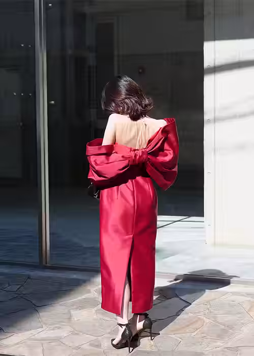 レッドビッグリボンドレス