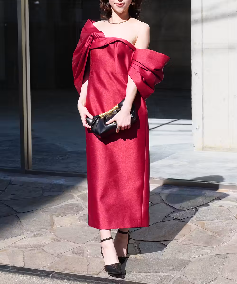 レッドビッグリボンドレス画像_1911 - モデル身長：159cm