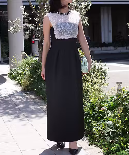 ノワールラウンドネックマキシドレス