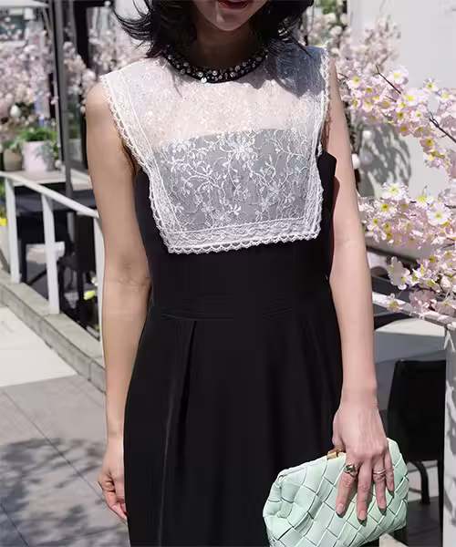 ノワールラウンドネックマキシドレス