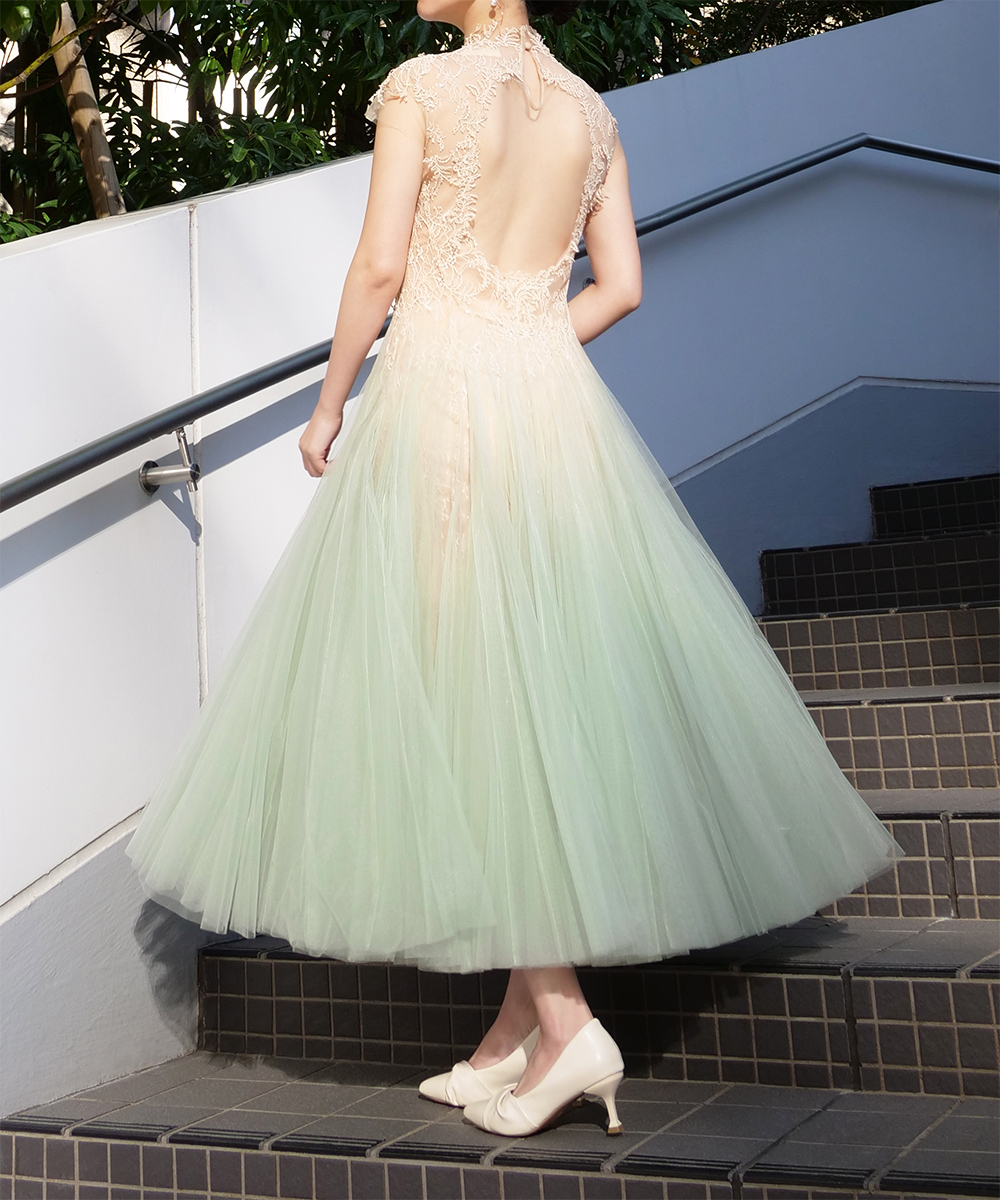 ミントオンブレカットアウトレースドレス画像_1872 - モデル身長：159cm